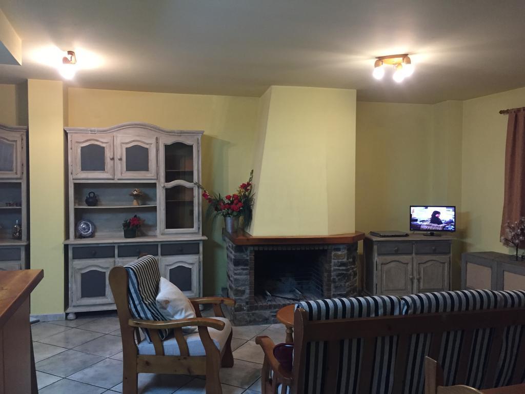 La Fusteria Del Casat Apartment Sarroca de Bellera ภายนอก รูปภาพ