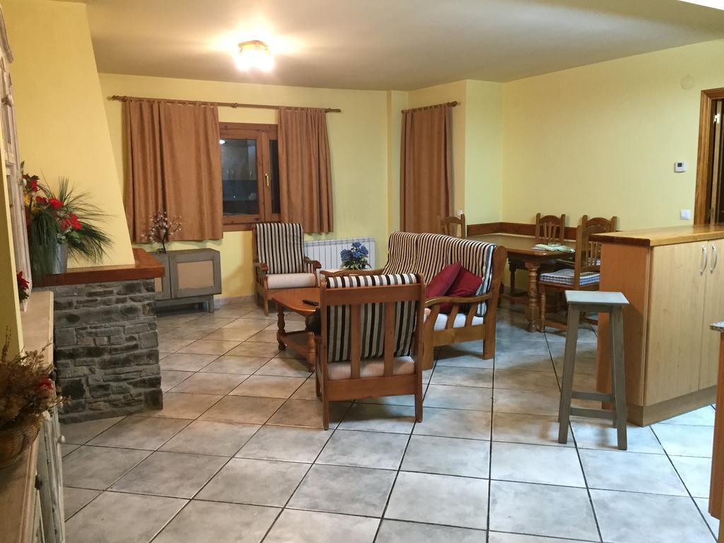La Fusteria Del Casat Apartment Sarroca de Bellera ภายนอก รูปภาพ