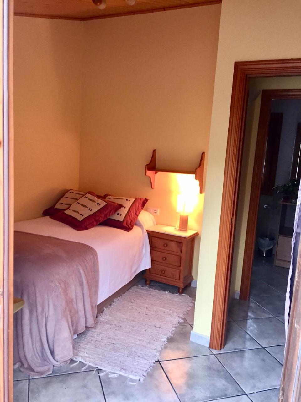 La Fusteria Del Casat Apartment Sarroca de Bellera ภายนอก รูปภาพ