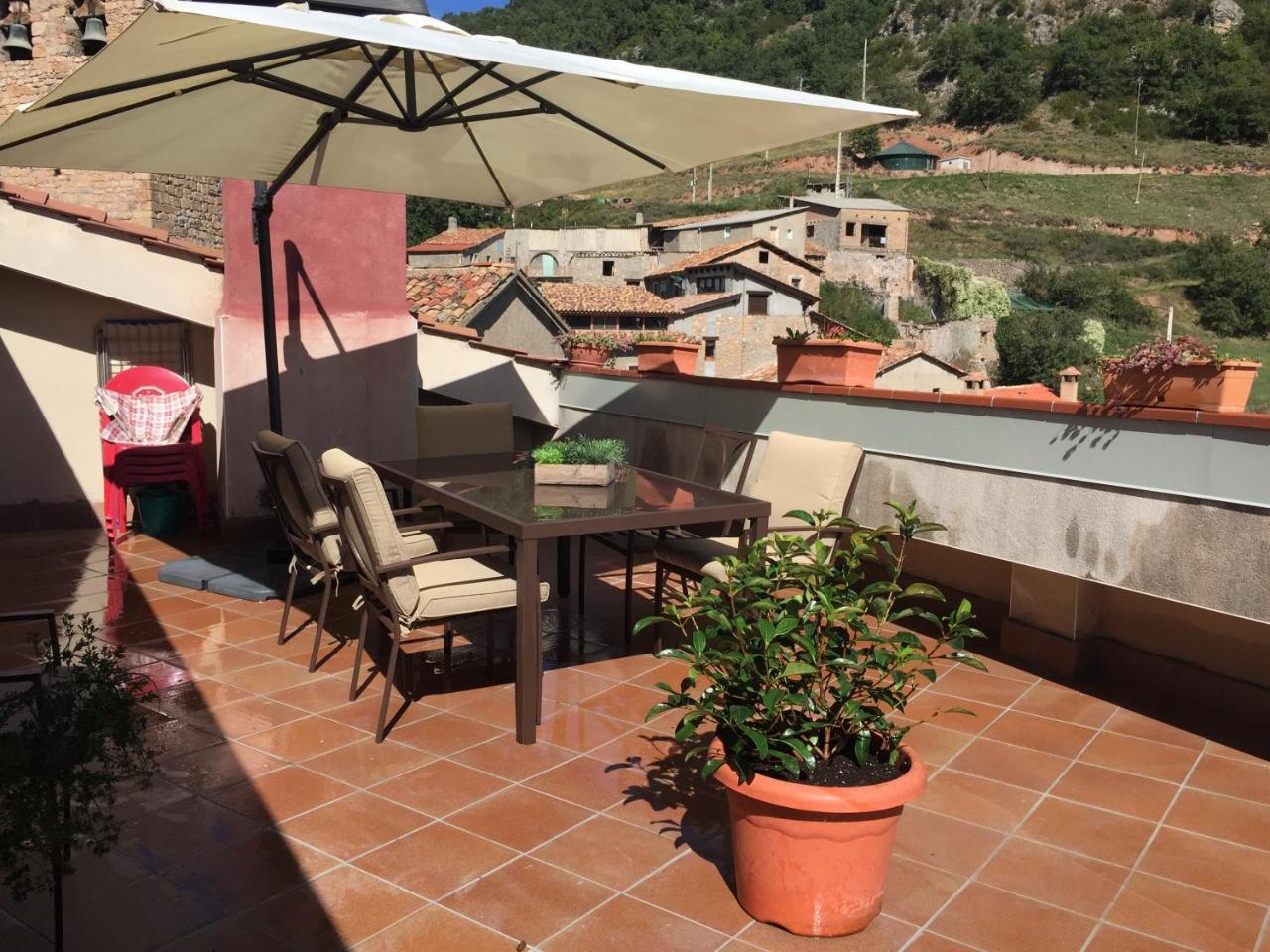 La Fusteria Del Casat Apartment Sarroca de Bellera ภายนอก รูปภาพ